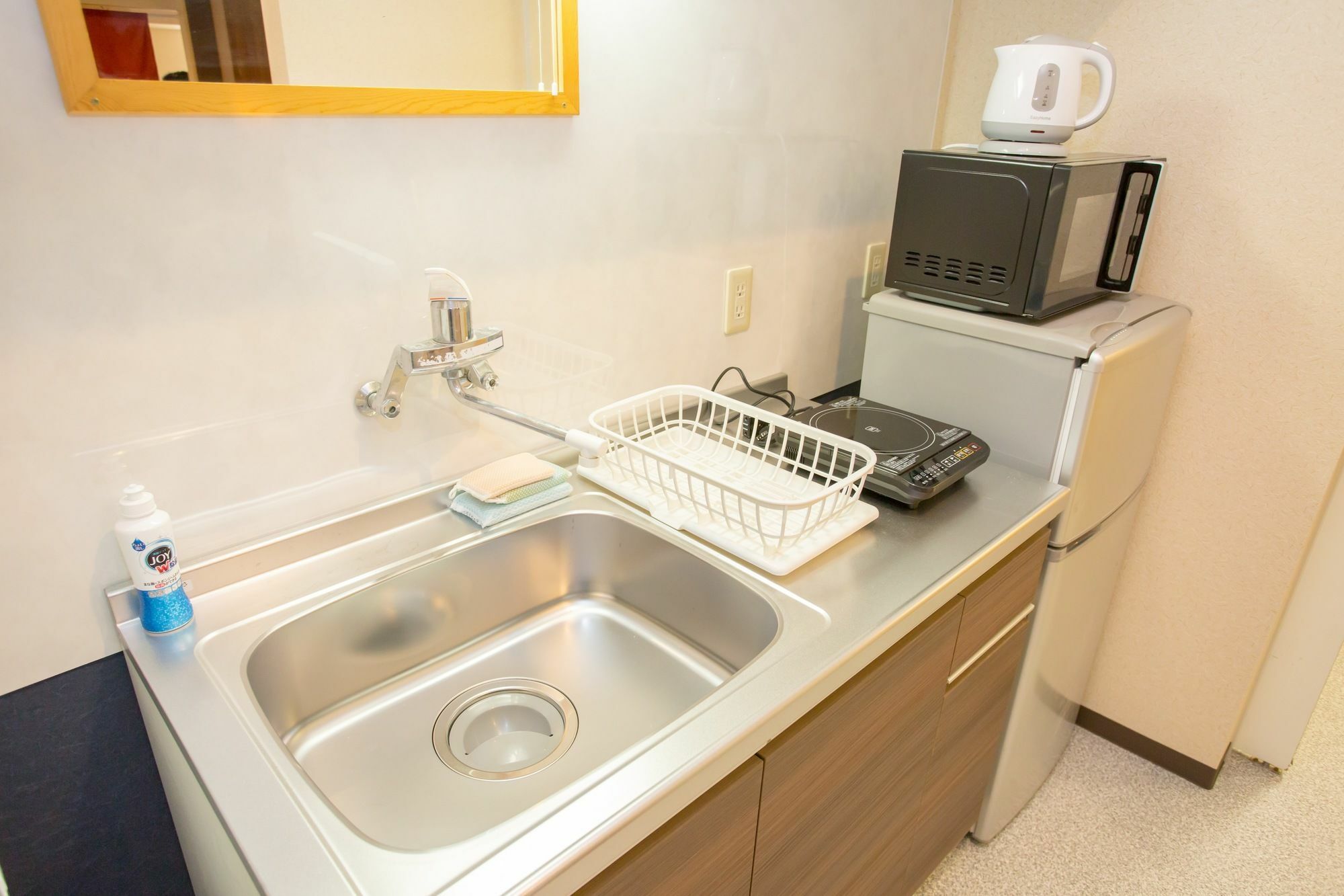 Apapane Nijo Guest House เกียวโต ภายนอก รูปภาพ