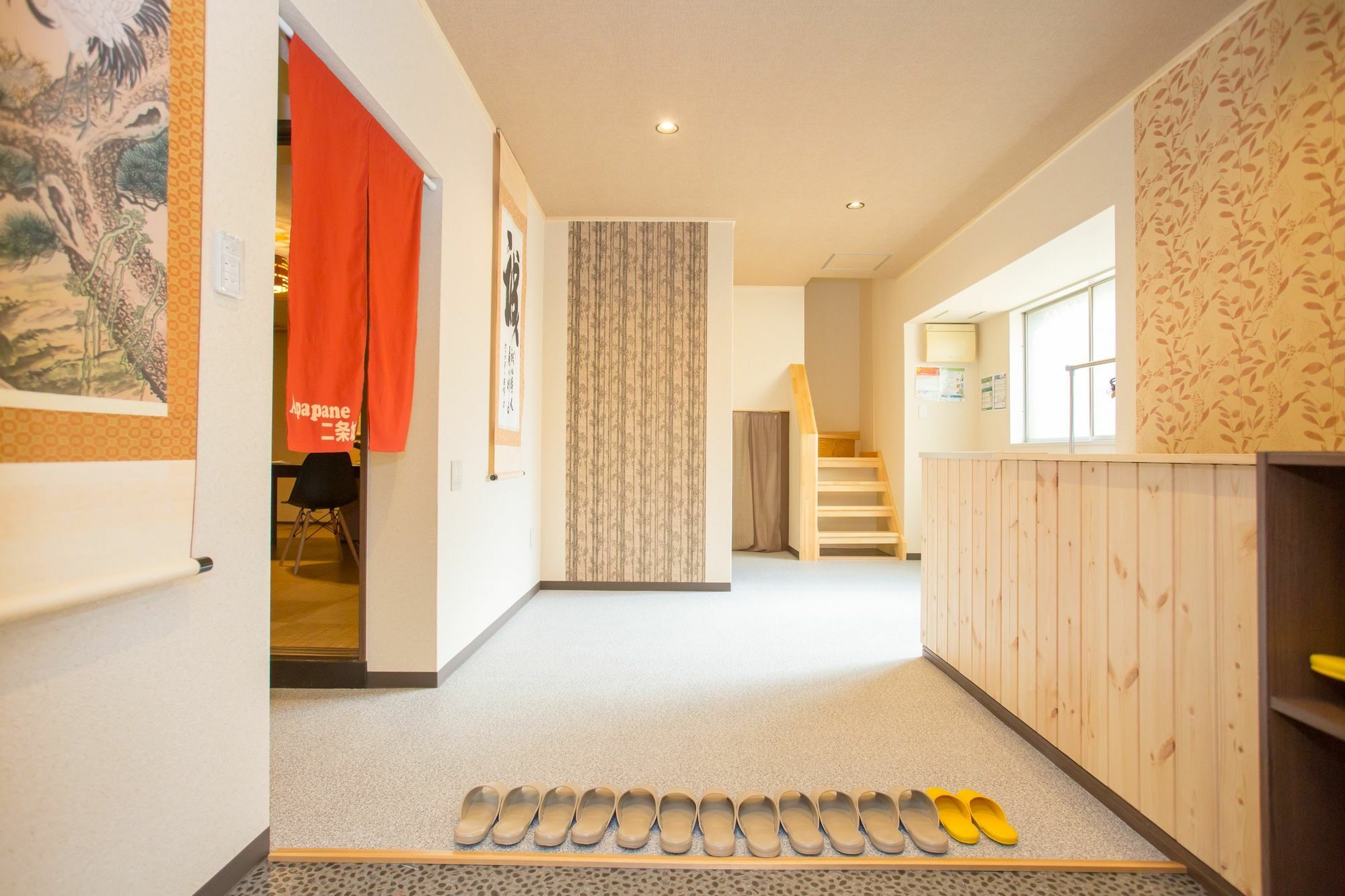 Apapane Nijo Guest House เกียวโต ภายนอก รูปภาพ